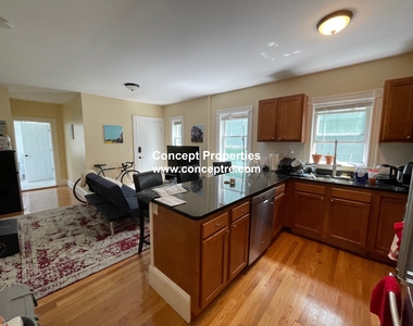 NO BROKER FEE - 4beds/2baths in the heart of Davis Sq.  - Photo Thumbnail 0