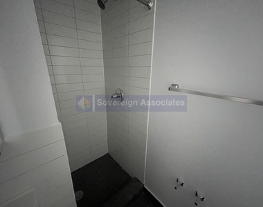 221 Wadsworth Avenue - Photo Thumbnail 3