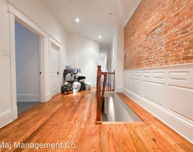 1626 Spruce Street Unit 1 - Photo Thumbnail 7