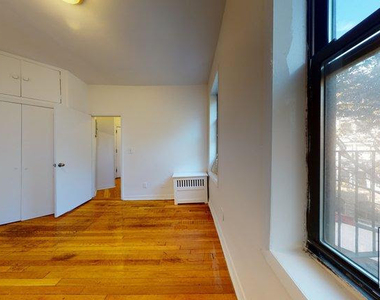 78 West 11th Street - Photo Thumbnail 1