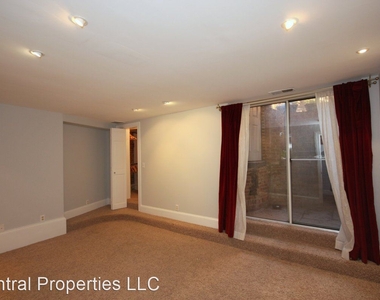 6 Logan Circle Apt 2 - Photo Thumbnail 9