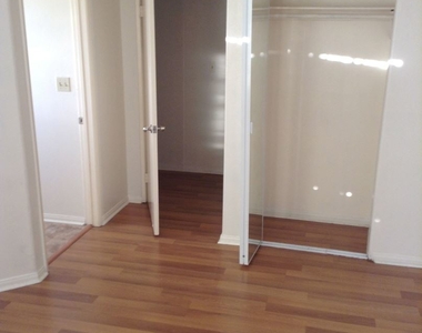 7050 S La Cienega Blvd Unit 6 - Photo Thumbnail 13