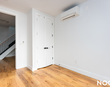 950 Nostrand Ave - Unit: 2F - Photo Thumbnail 2