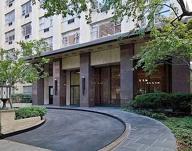 500 East 85th Street - Photo Thumbnail 1