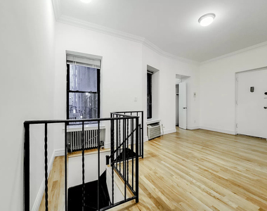 326 East 58th Street - Photo Thumbnail 0