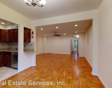 1727 Massachusetts Avenue Nw Unit 202 - Photo Thumbnail 6