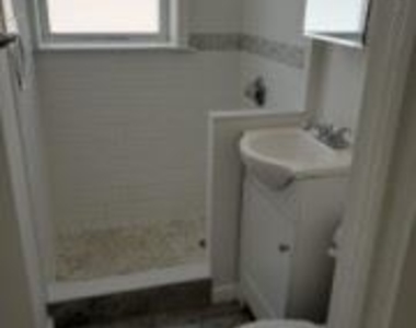 220 Hanover St Apt 26 - Photo Thumbnail 2