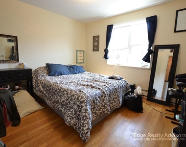 43 Colborne Rd Apt 1 - Photo Thumbnail 5