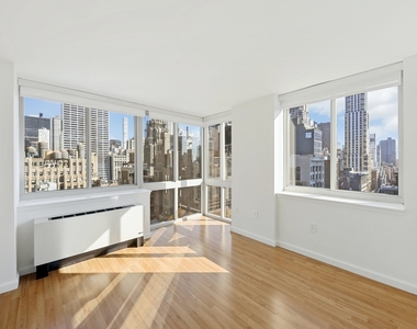 66 West 38th Street - Photo Thumbnail 1