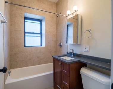 2244 W Wilson Ave Gn-301 - Photo Thumbnail 11