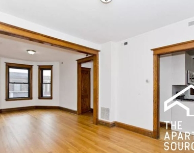 2900 W Diversey Ave 2 - Photo Thumbnail 2