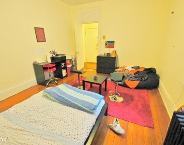 118 Hemenway St - Photo Thumbnail 6