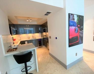 1331 Brickell Bay Dr # 14 - Photo Thumbnail 1