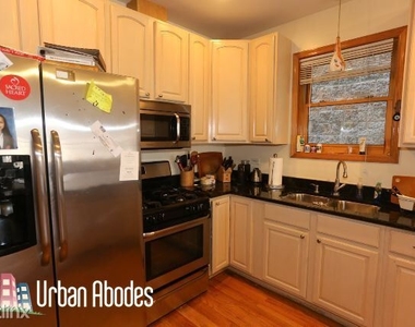 3316 N Damen Ave 2 - Photo Thumbnail 1