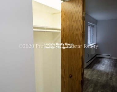 1040 W Hollywood Ave 211 - Photo Thumbnail 10