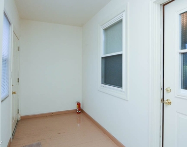 3038 N. Clybourn, Unit 1 - Photo Thumbnail 17