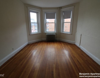 1163 Boylston St 019 - Photo Thumbnail 5