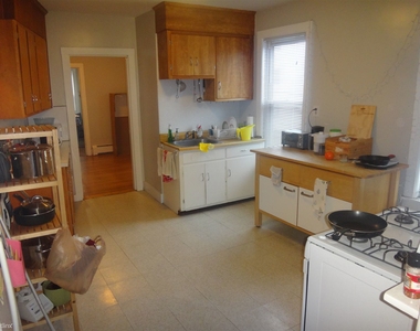 23 Elmer St # 3 - Photo Thumbnail 3