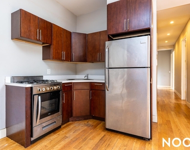 846 Prospect Pl - Unit: 5 - Photo Thumbnail 2