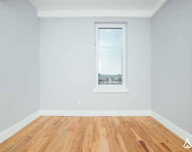 1557 Fulton St - Unit: 6D - Photo Thumbnail 10