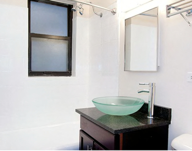 426 W Belmont Ave 206 - Photo Thumbnail 4