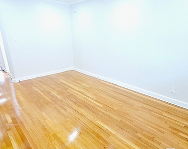 30-85 46th Street - Photo Thumbnail 14