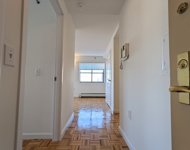 31-64 21st Street - Photo Thumbnail 7