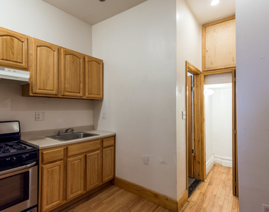 788 Park Pl - Unit: 2 - Photo Thumbnail 4