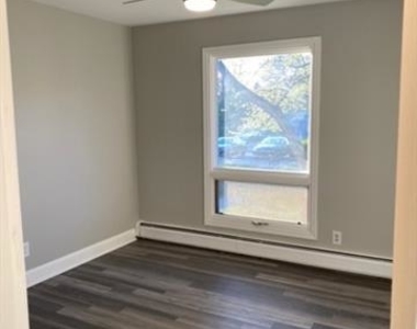 1575 Cherboneau Pl Apt 61 - Photo Thumbnail 3