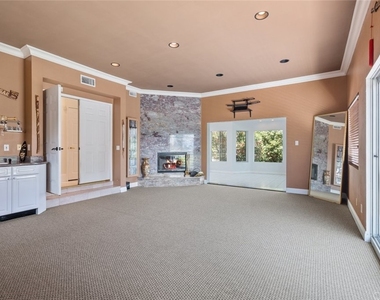 3625 Wrightwood Drive - Photo Thumbnail 18