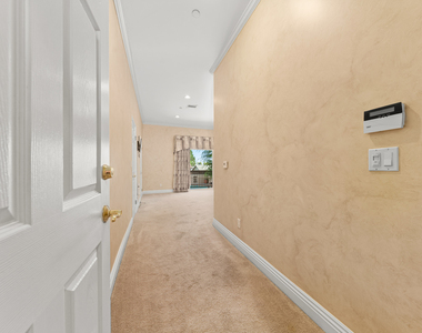 1026 E Verdugo Ave - Photo Thumbnail 25