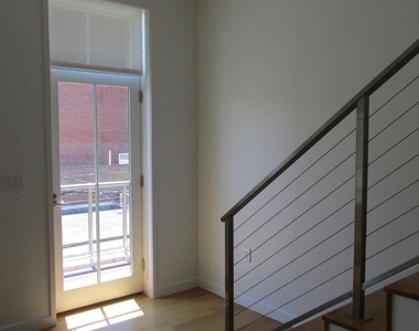 3104 M St Nw #1 - Photo Thumbnail 10