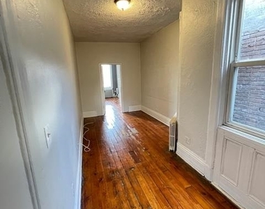 516 Jersey Ave - Photo Thumbnail 12