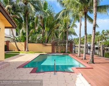 415 Coral Way - Photo Thumbnail 74