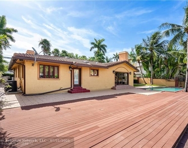 415 Coral Way - Photo Thumbnail 67