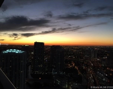 200 Biscayne Boulevard Way  #4909 - Photo Thumbnail 2