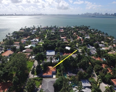 7700 Coquina Dr - Photo Thumbnail 2