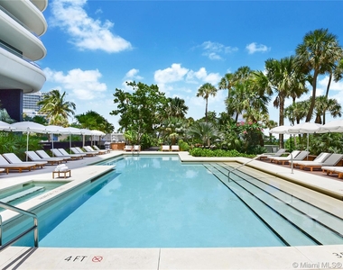 3315 Collins Ave - Photo Thumbnail 23