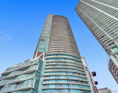 888 Biscayne Blvd - Photo Thumbnail 41