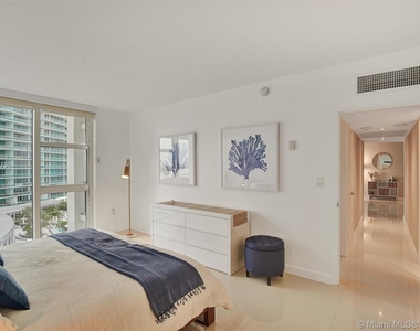 10275 Collins Ave - Photo Thumbnail 52