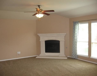 1113 Haskell Drive - Photo Thumbnail 2