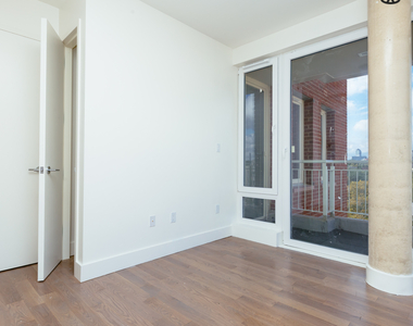 1068 Fulton St - Unit: 6A - Photo Thumbnail 14