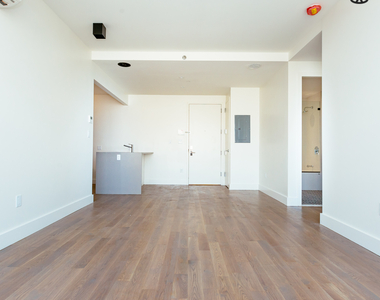 1068 Fulton St - Unit: 6A - Photo Thumbnail 15