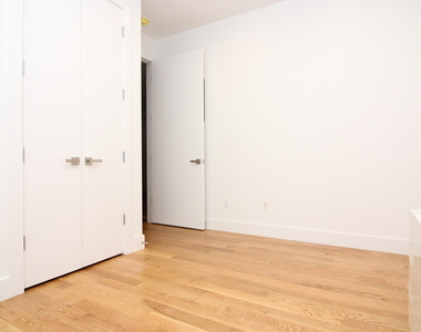 827 Jefferson Ave - Unit: 2R - Photo Thumbnail 0