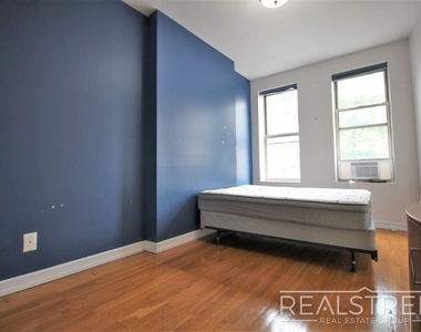 411 Rogers Avenue - Photo Thumbnail 5