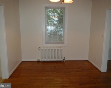 4612 Maple Avenue - Photo Thumbnail 4