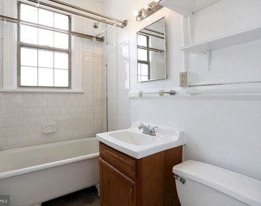 1441 Harvard St Nw #33 - Photo Thumbnail 19