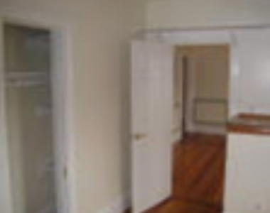 25 Bigelow St - Photo Thumbnail 12