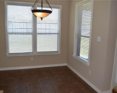 1498 Pelican Drive - Photo Thumbnail 8