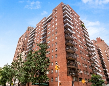 85 East End Avenue - Photo Thumbnail 8